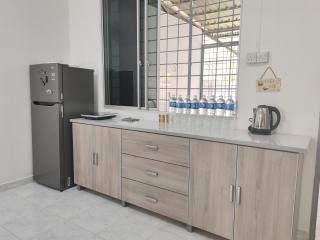 Tracy Homestay Tmn Indah Jaya - 6