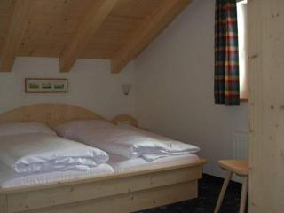 Chalet in Königsleiten near Ski Lift - 3