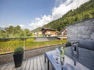 Apartment in Neukirchen near Ski Lift - 1