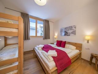 Apartment in Neukirchen near Ski Lift - 3