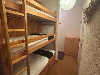 Studio central, accès pistes, vue lac, parking - FR-1-814-114 - 1