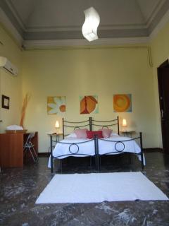 Villa Liberty - Catania - 3