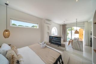 Las Casas 17 - Chic & Modern 1BR Bingin with Pool, Near Beach - 2