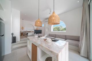 Las Casas 17 - Chic & Modern 1BR Bingin with Pool, Near Beach - 8