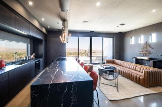 Black Casita by Fieldtrip - Bold Villa w Pool Spa - 1