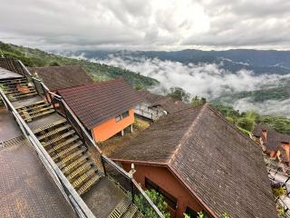 Heyday by the valley - panchalimedu - 5