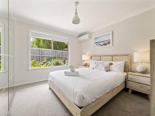 Dolce Vita - A Beachside Family Garden Retreat - 7