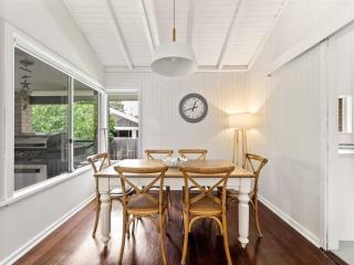 Dolce Vita - A Beachside Family Garden Retreat - 3