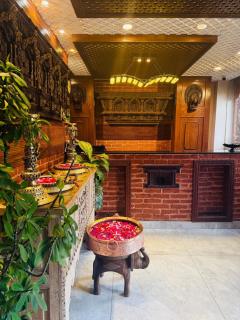 Royal Boutique Hotel - 6