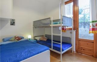 2 Bedroom Amazing Home In Trabia - 7
