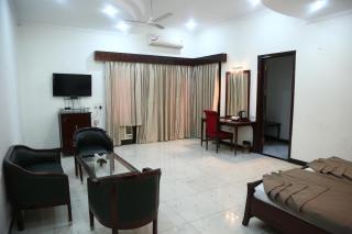 Gajraula Haveli Resort - 1
