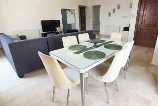 Family Comfort 3BR with Balcony - 6