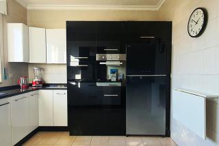 Family Comfort 3BR with Balcony - 2