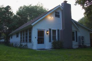 Cozy Pocono Home with a Hot Tub, Fire pit, Games and more! - 9
