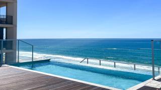 Beachfront Access & Rooftop Pool Views 2BR - 9