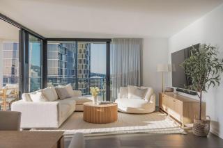 Boardwalk Luxe - Beachfront Burleigh Heads - 9