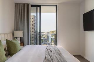 Boardwalk Luxe - Beachfront Burleigh Heads - 3