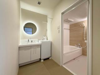 bHOTEL Miyajima Omotesando - Sacred Island Stay 32 - 2