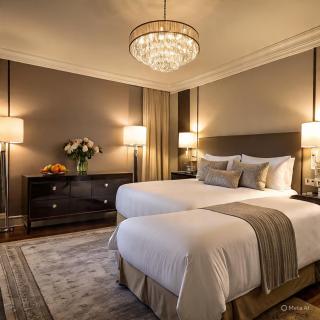 Hotel Pavilion Inn - 8