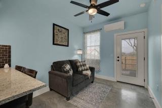 Modern Casita with Hot Tub – Six Minutes from Main Street - 4