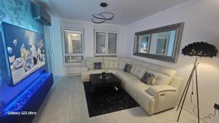 Luxury Apartments Black Diamond - - 0