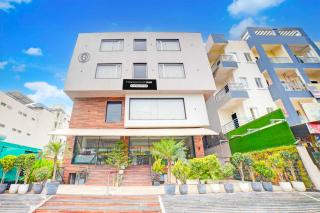 Townhouse Oak Patel Nagar - 0