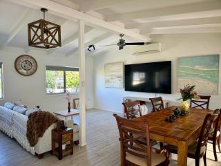 A whole ground floor of a two story house-3bedrooms - 6