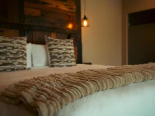 Shekinah Lion & Game Lodge - 6