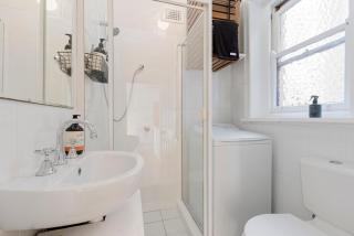 Charming Stylish City Pad Potts Point w Laundry - 1