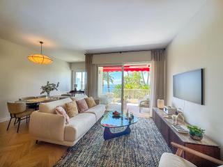 MONT BORON PALMS AP4480 by Riviera Holiday Homes - 1