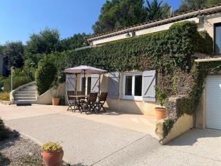 Studio moderne avec vue dégagée - 7