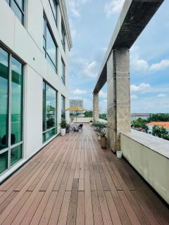 Golden King Tower - 2