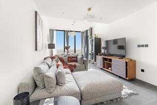 Luxury 2BR in Sobha Hartland - 7