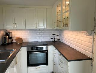 Solvik Lakehouse & Outdoor Spa - 6