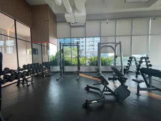 Skyway White & Silver Riverside Resident - Binh Thanh, HCM - 5