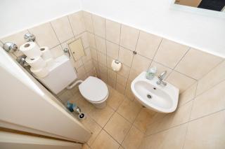 Großzügiges Apartment nahe Altstadt mit Balkon - 2