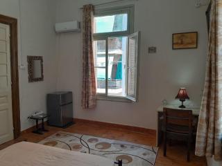 Courtyard Cottage - 6