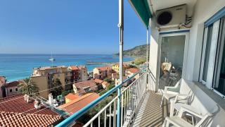 Beautiful Sea View Penthouse - 2