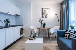 New Kitchen, Vibrant Home Close To Supermarket - 6