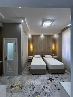 Hotel Zafarbek Plaza - 3