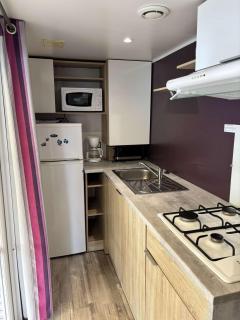 CAMPING 4 etoiles 3 Chambres - 8