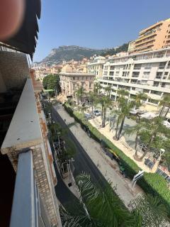 A stone through from Monaco, with spectacular view - 9
