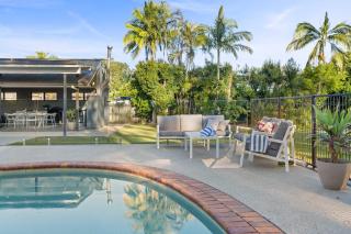 Little Mountain Modern Acreage Retreat - Caloundra West - 0