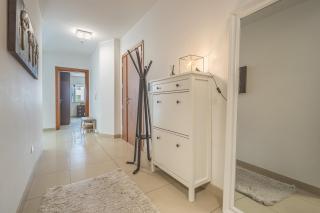 Large 3-Bedroom Oasis in Quiet Area with Garden - 8