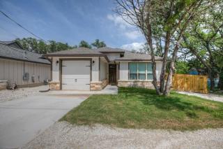 Pristine 3-bedroom Home Near Canyon Lake! - 0