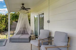 Gorgeous Home with Hot Tub 5min from the River - 6