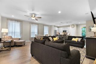 Pristine 3-bedroom Home Near Canyon Lake! - 6