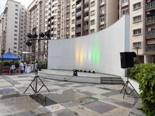2BHK fully furnished apartment in a posh society - 1