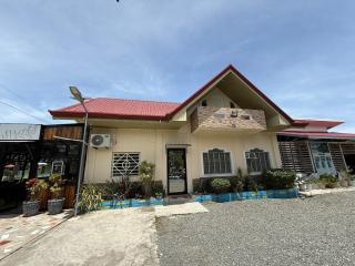 Resort House with Pool Access - Solano - 8