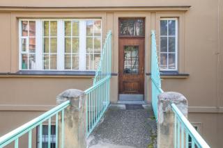 Large Garden Villa Suite Business-Leisure-Sports - Prague - 4